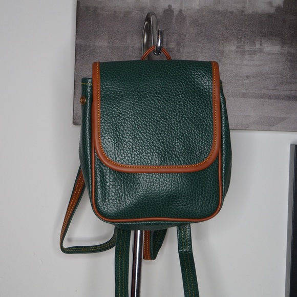 Handbags - Green Vintage Backpack Pebbled Leather Feel